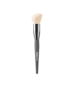 Huda Beauty Diffusing Cheek Brush packshot, angled soft bristle brush with a gray handle on a white background