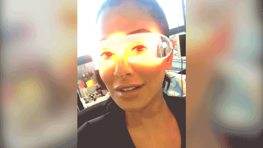This Super Beauty Tool Will Make Your Crow’s Feet Vanish - A1