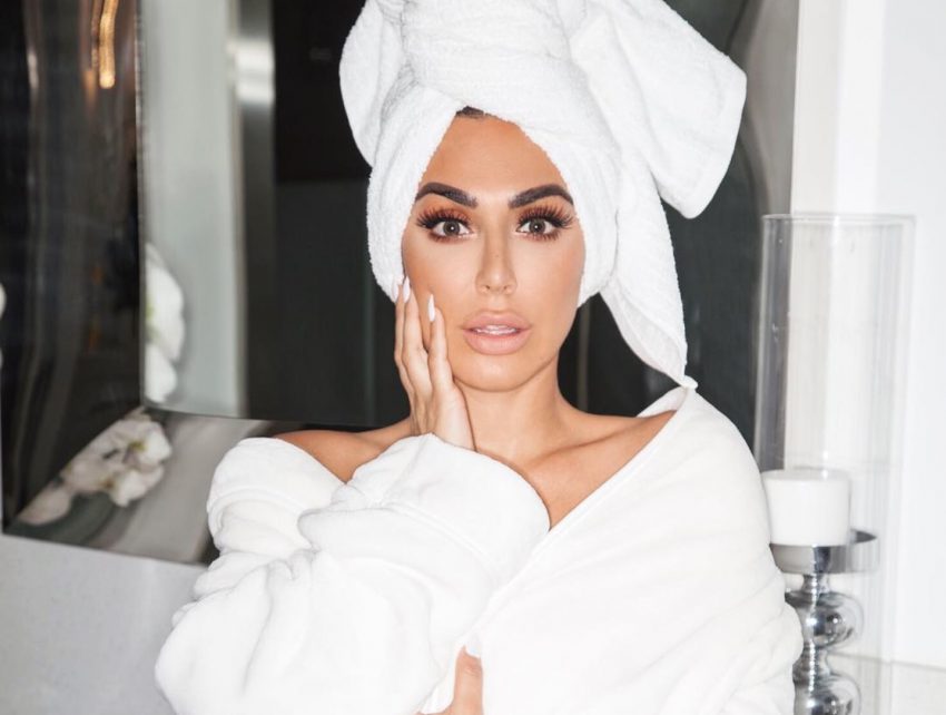 I Doubled My Water Intake For 7 Days & You Won’t Believe What It Did To My Skin - A1