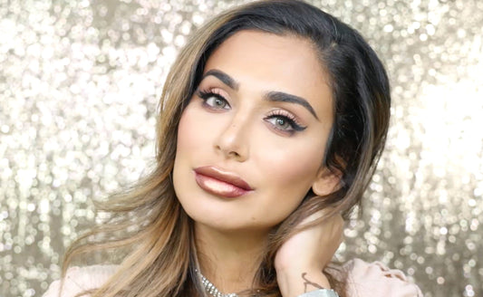How To Create The Ultimate Festive Lips - A1