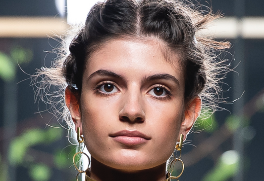 How To Deal With Sensitive Skin: The Dos and Don'ts - A1