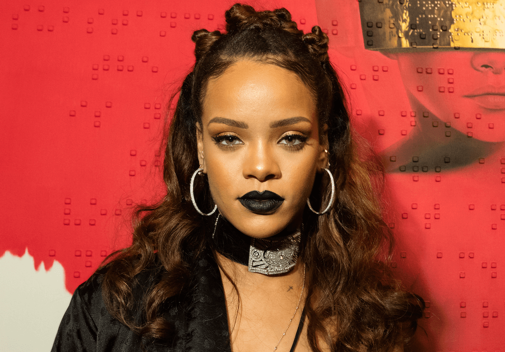 How To Rock A Bold Lip - A1