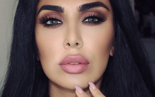 The Secret To Keeping Lips Soft And Crack-Free - A1