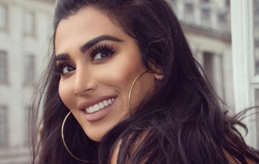 EVERYTHING You Need To Know Before You Do Teeth Whitening - A1