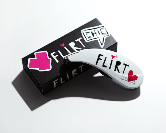 My First Impressions on the Flirt Lash Applicator! - A1