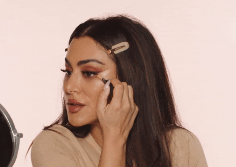 Is TikTok’s New #TriangleConcealer Technique As Good As It Looks? - A1