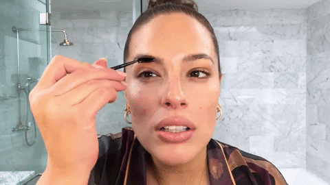 Ashley Graham's Go-To Brow Hack Is SO Easy (And Costs $4) - A1