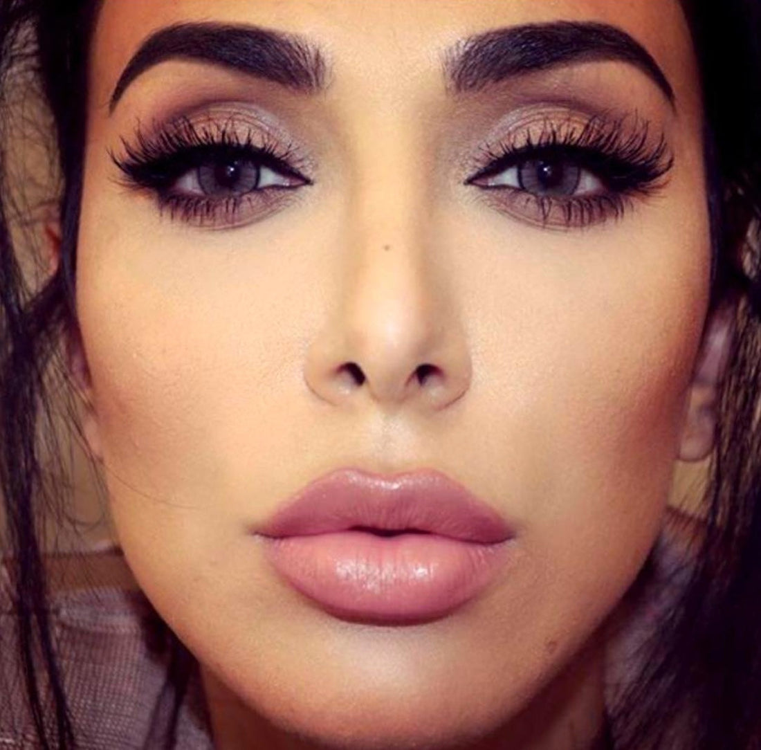 A Beginner's Guide to Lip Contouring A Plumper Pout - A1