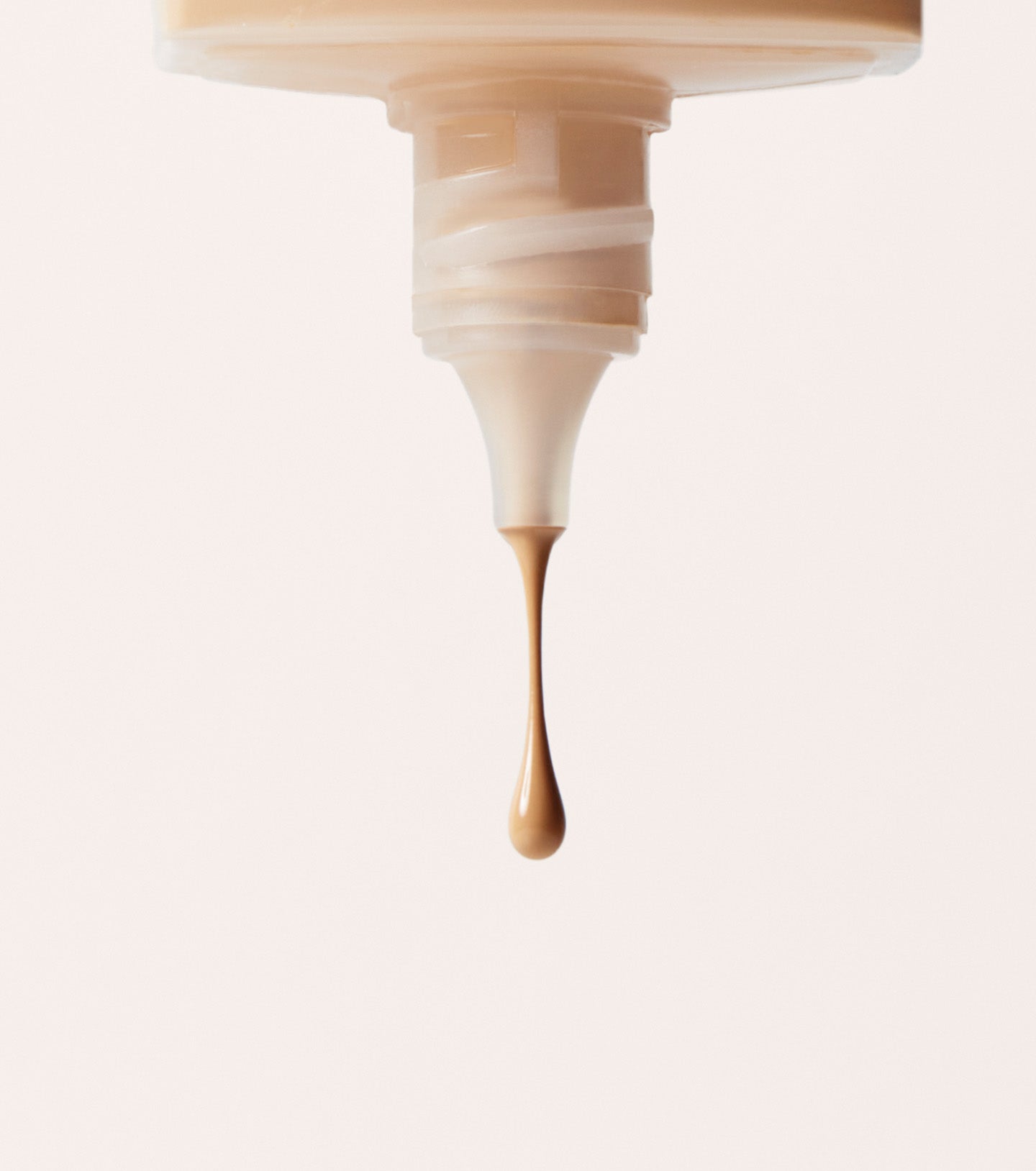 Easy Blur Foundation liquid drop showing shade texture