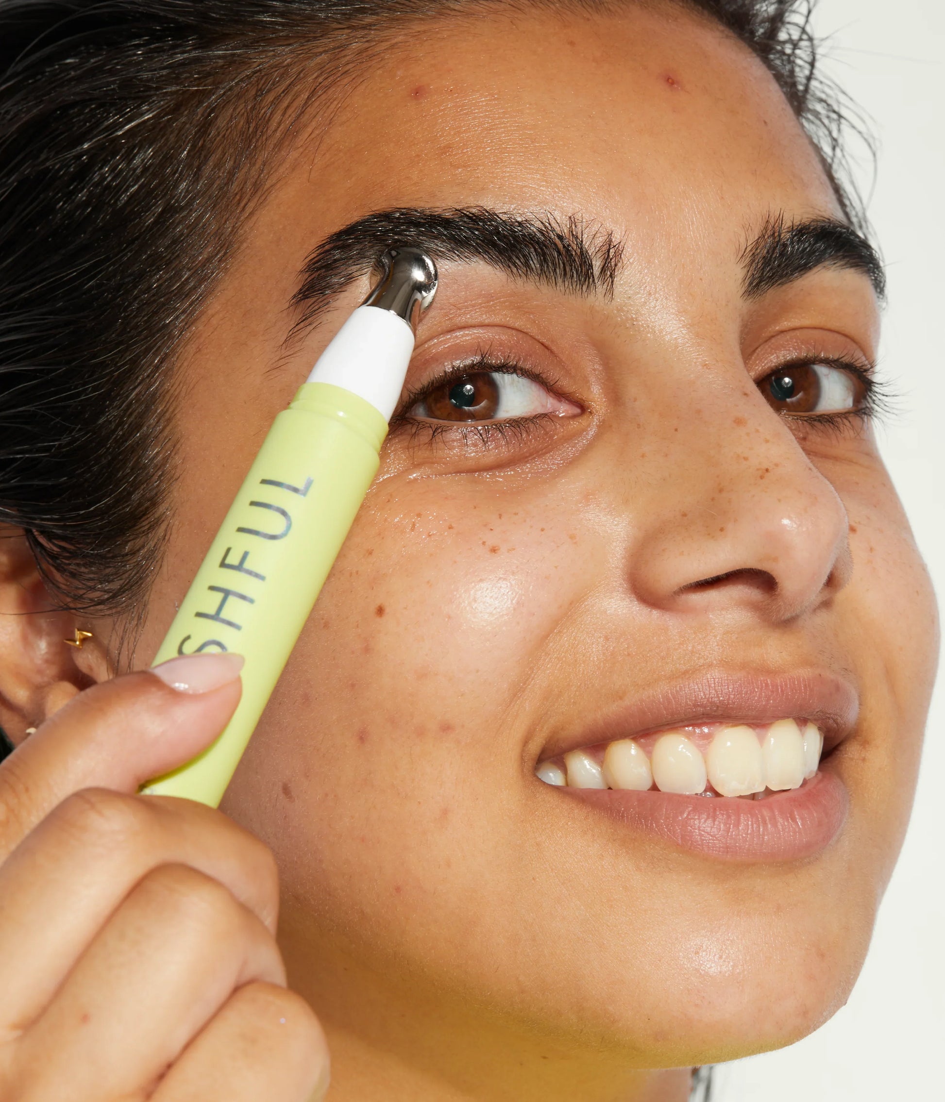 Eye Lift & Contour 1% Bakuchiol & Peptide Serum – Huda Beauty Eye Lift & Contour 1% Bakuchiol & Peptide Serum – Huda Beauty