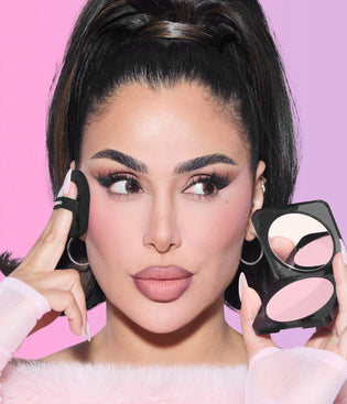 Snatch & Go Set - Huda using the Marshmallow Puff with the Pressed Powder