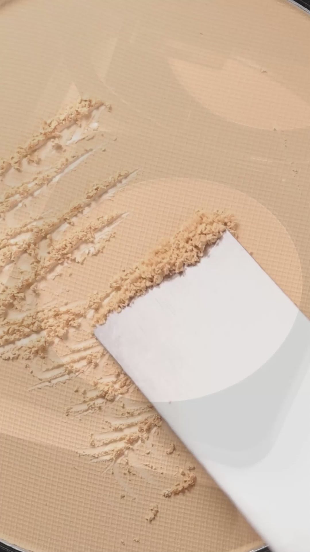 Easy Bake Pressed Powder texture and compact close up