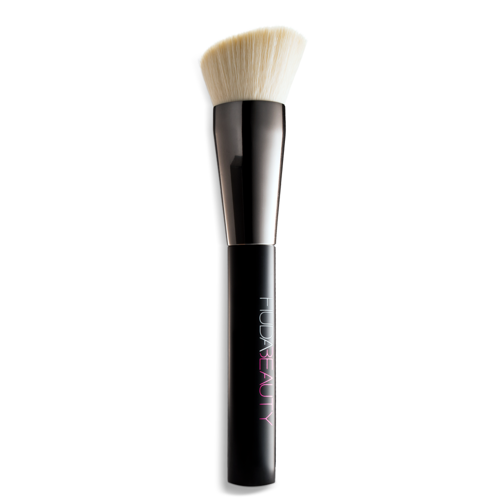Palm Brush for Face and Body  Body Makeup Brush – UNDONE BEAUTY