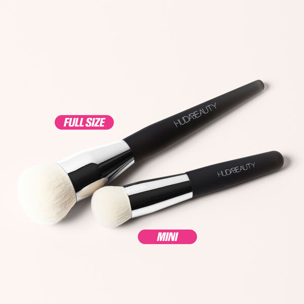 Easy Blur Foundation Brush Mini