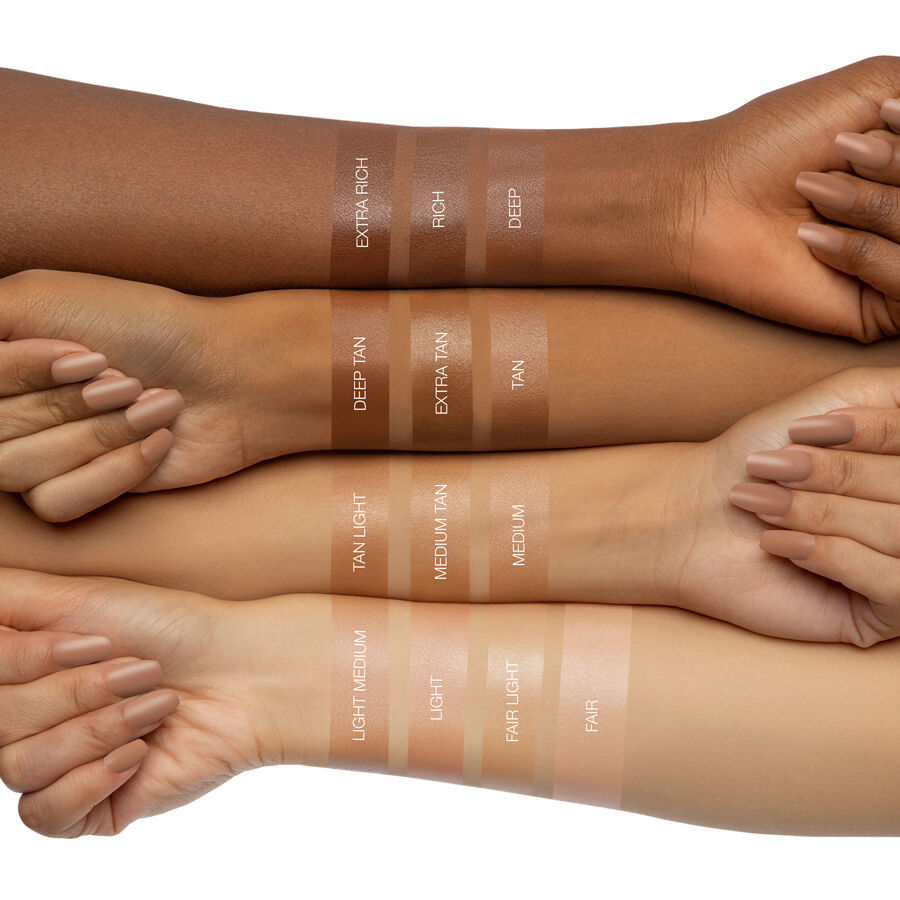 GloWish Multidew Vegan Skin Tint Foundation